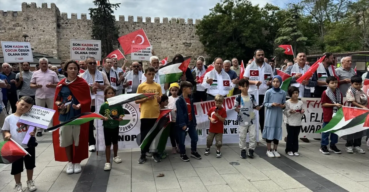 Filistin’e Destek İçin Bir Araya Geldiler