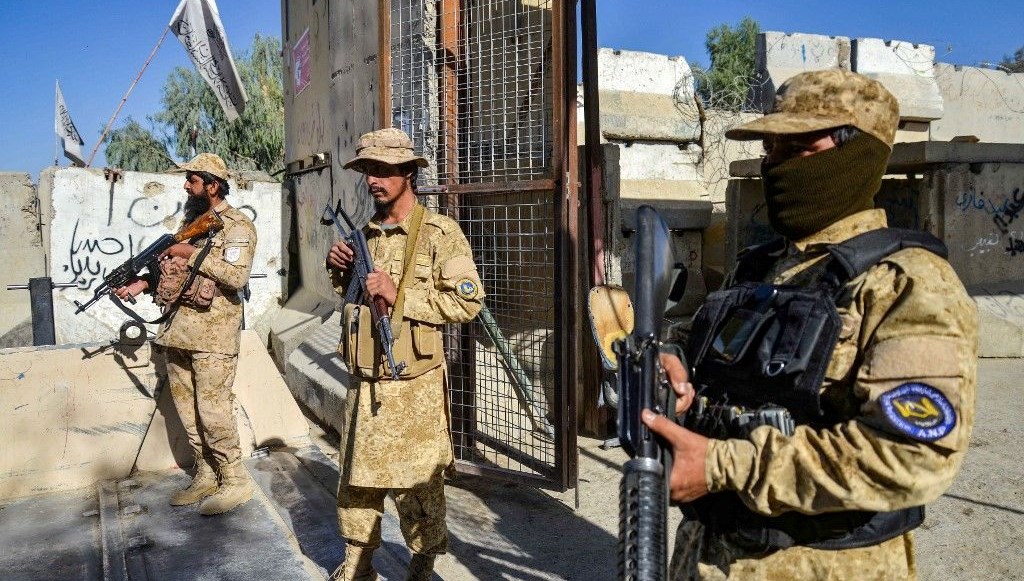 afganistan pakistan sinirinda catisma 23 asker oldu qpZNrybe.jpg