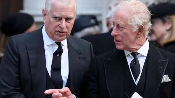 cinsel istismarla suclanan ingiltere prensi andrewun unvanlari alindi ZEdqIPOR.jpg