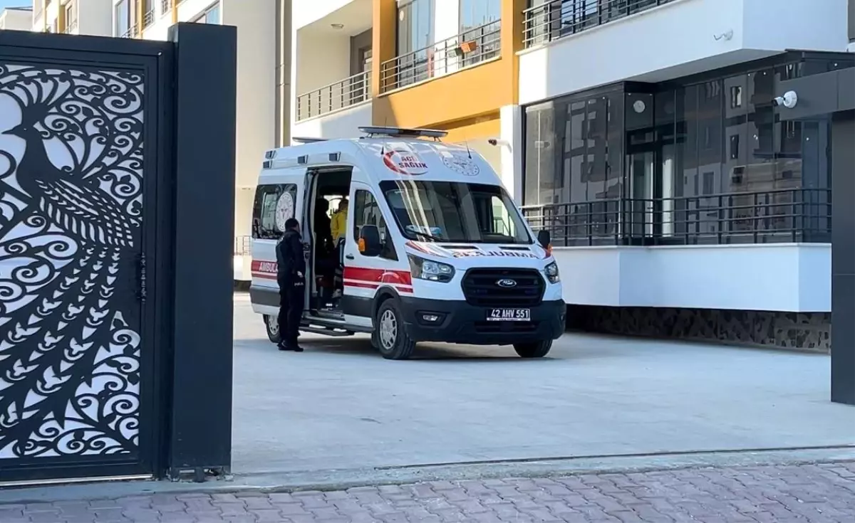 konyada tabancayla oynayan kisi yaralandi OKYMPsIF.jpg