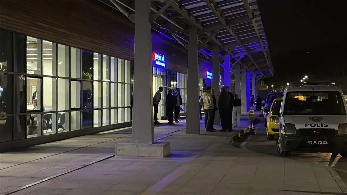 Kütahya’da Düğün Yemeğinden Gıda Zehirlenmesi Şüphesi: 15 Kişi Hastaneye Kaldırıldı