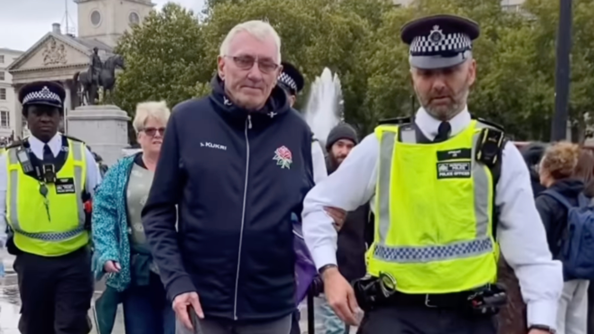 londrada gorme engelli bir kisi israili elestirdigi gerekcesiyle tutuklandi iSbu2WGj