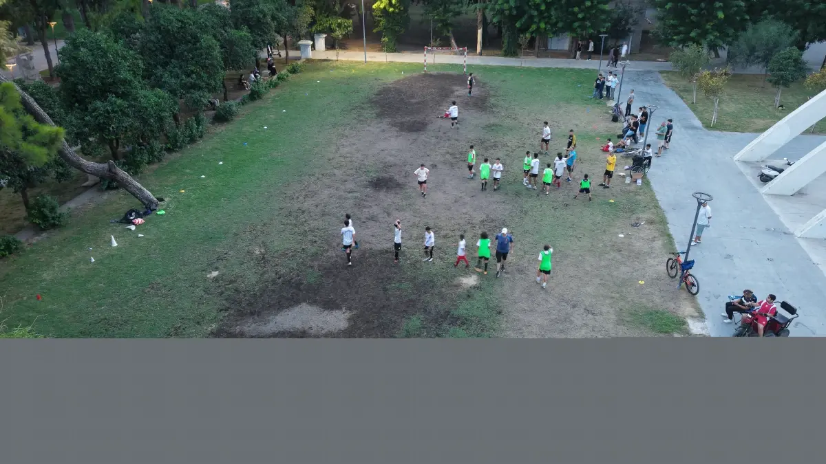 Mahallede Futbol Sahası İle Yeni Bir Başlangıç