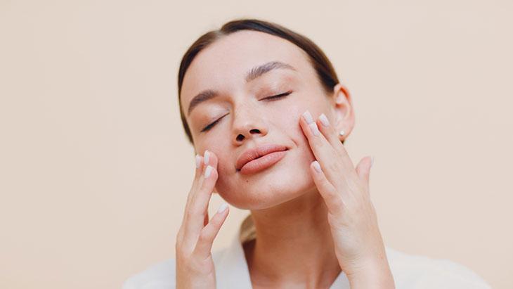 soguk havada yag tabakasi azaliyor cilt nemini kaybediyor cildiniz kisa hazir mi cFemS4fj