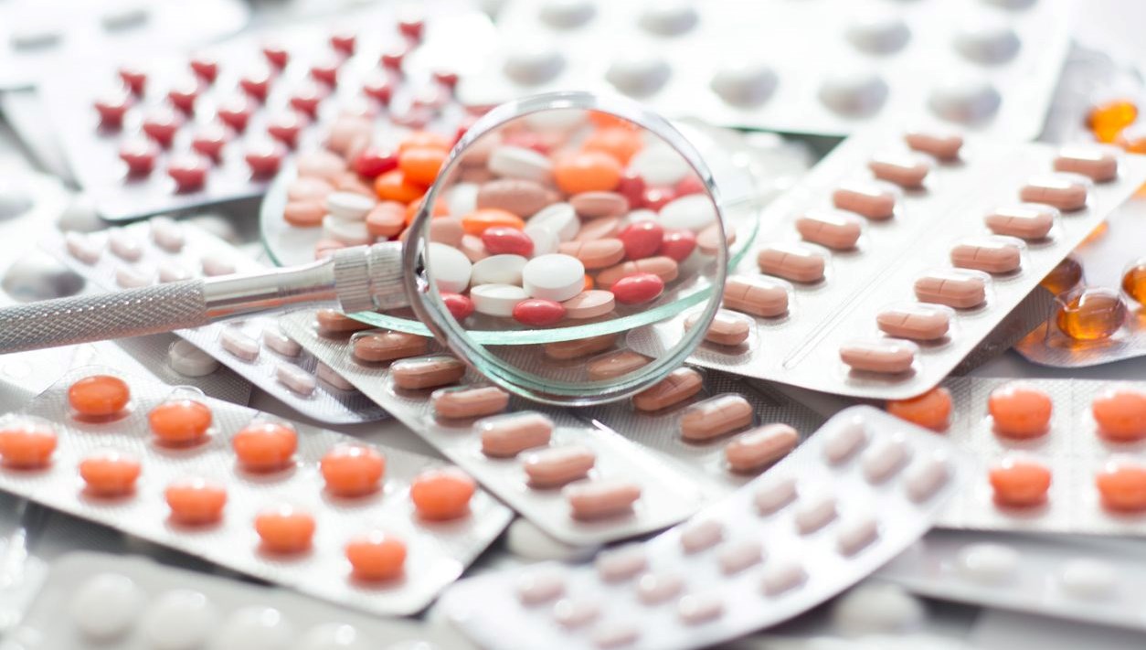 yesil receteli ilac operasyonu doktor ve esi dahil 12 kisi icin gozalti karari EfLr8Bwf