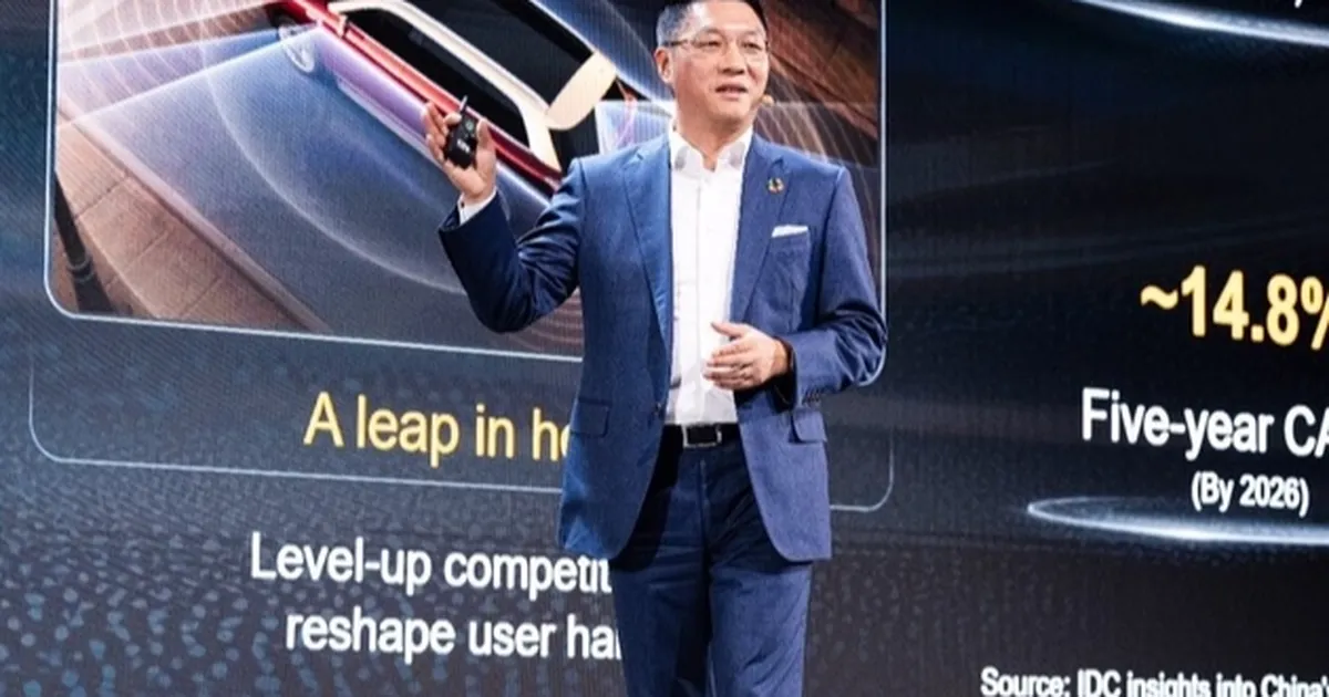 huawei james chen yapay zekaya uclu sicrama ubb ve ilham veren yeni is buyumesi 2NbEcqkt.webp