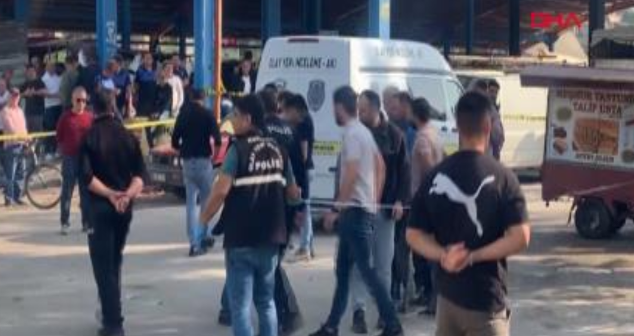 Pazarda dehşet: Alacak kavgasında 2 kişi öldü