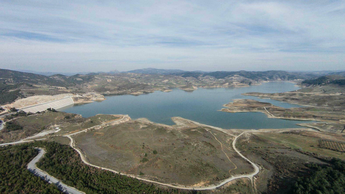 İzmir’de kuraklık sorunu derinleşiyor: Tahtalı Barajı’nda su seviyesi yüzde 1’e düştü
